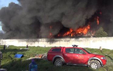 Hoả hoạn bùng phát ở cty mút xốp tại bình dương